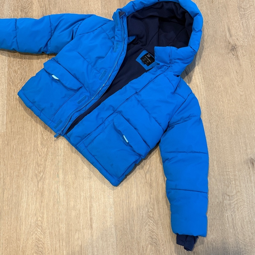 All in Motion Jacket - Picture 3 of 8